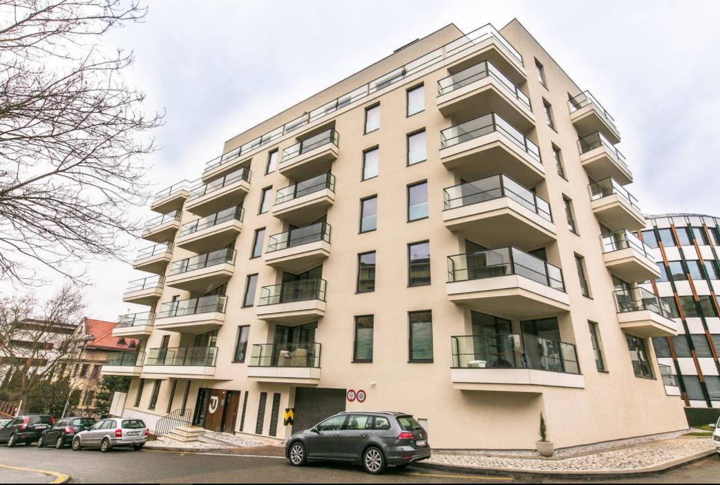 Flawless Apartments Pod Dekankou براغ المظهر الخارجي الصورة