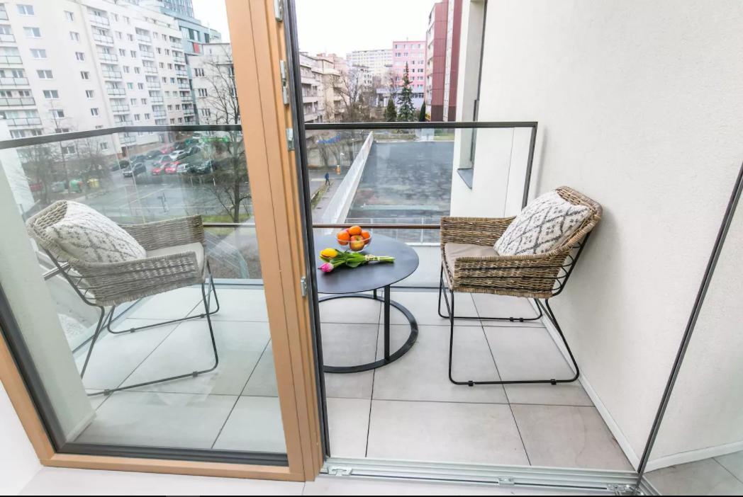 Flawless Apartments Pod Dekankou براغ المظهر الخارجي الصورة