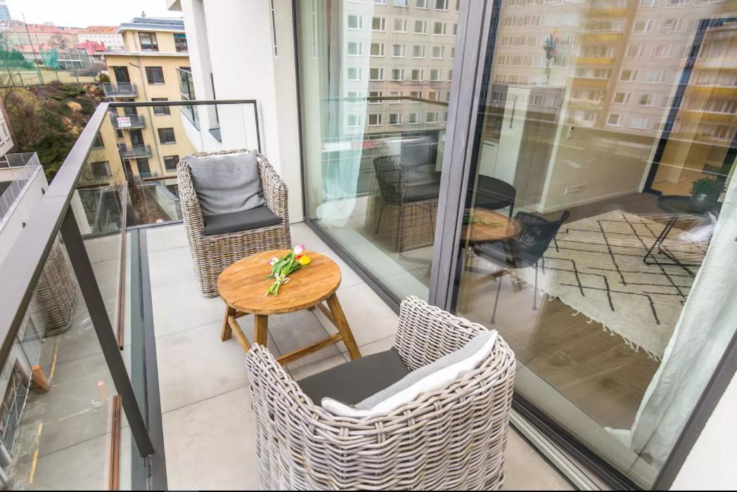 Flawless Apartments Pod Dekankou براغ المظهر الخارجي الصورة
